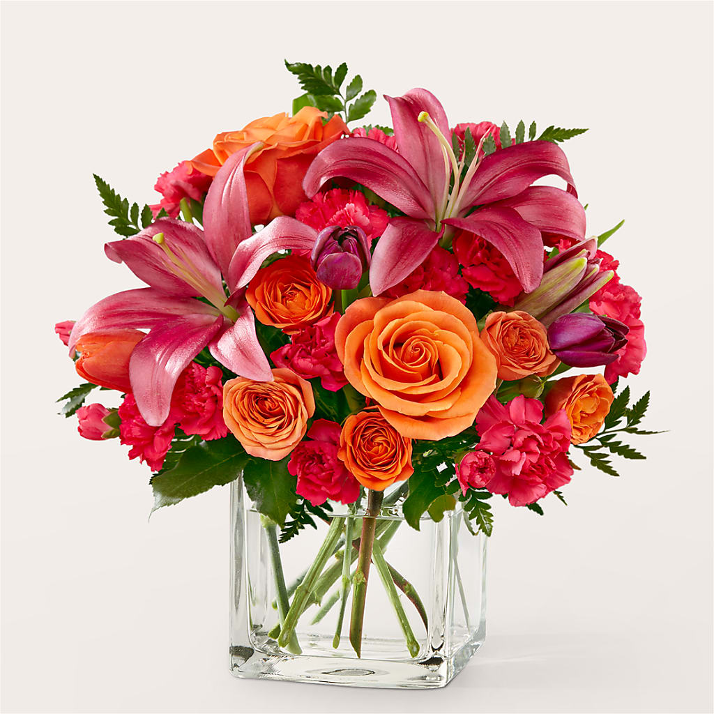 Lucky Lily Bouquet – Mattoon Flower Shop Inc, Mattoon IL