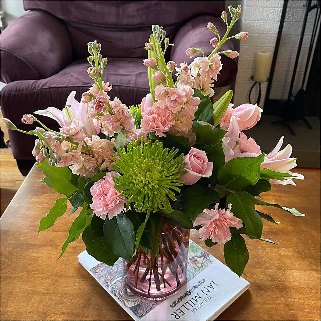 Pretty in Pink Bouquet – Mattoon Flower Shop Inc, Mattoon IL