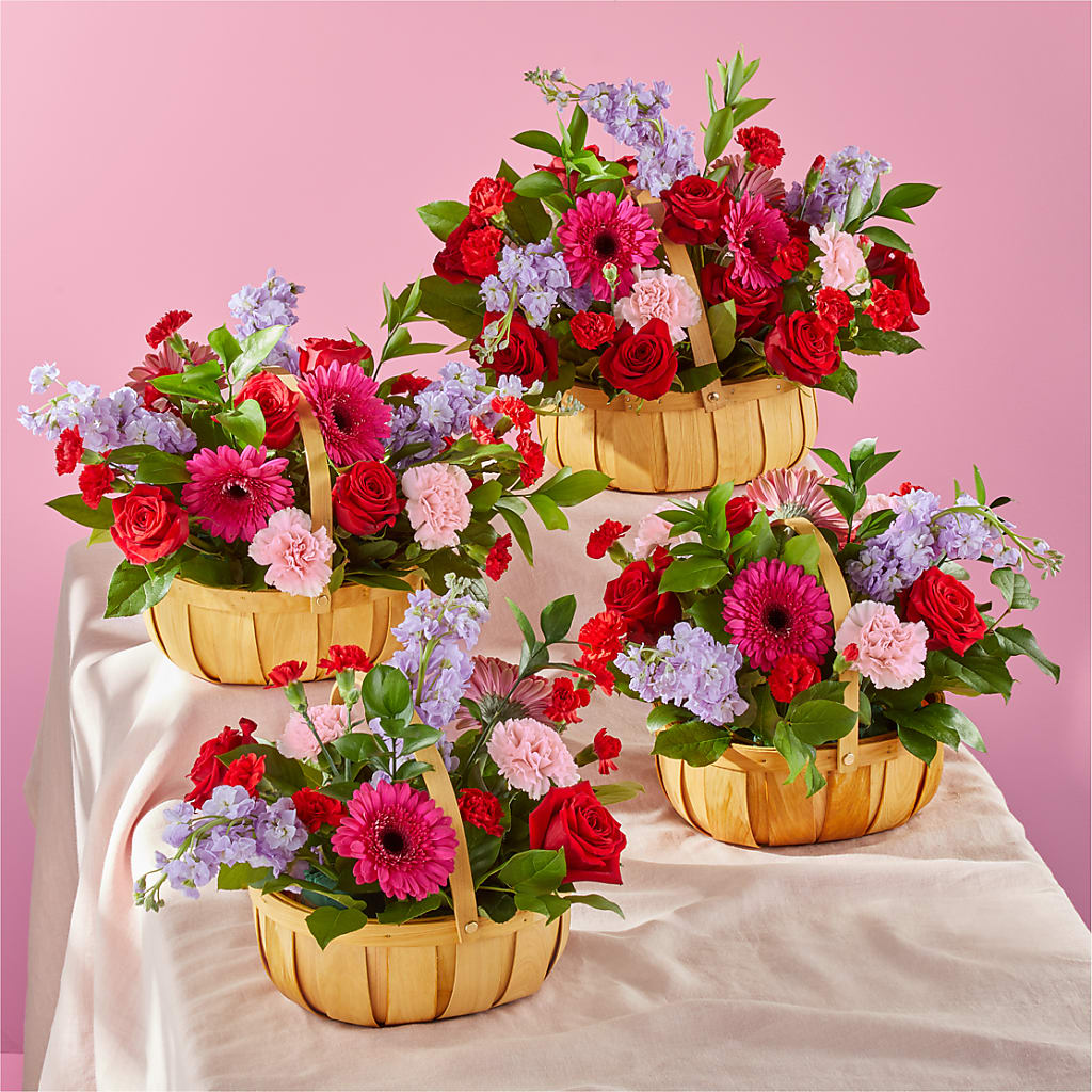 Pink Picnic Basket – Mattoon Flower Shop Inc, Mattoon IL