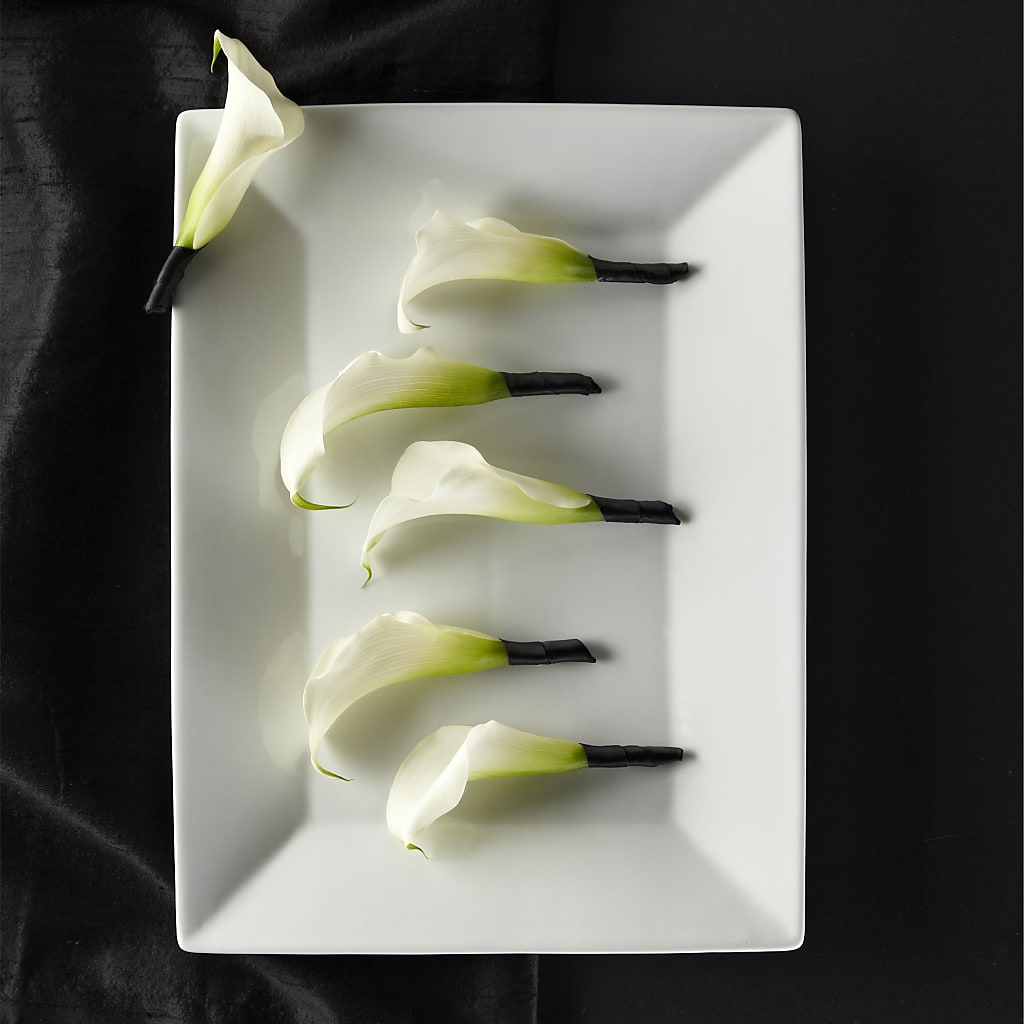 Calla Lily Promise Boutonniere – Mattoon Flower Shop Inc, Mattoon IL