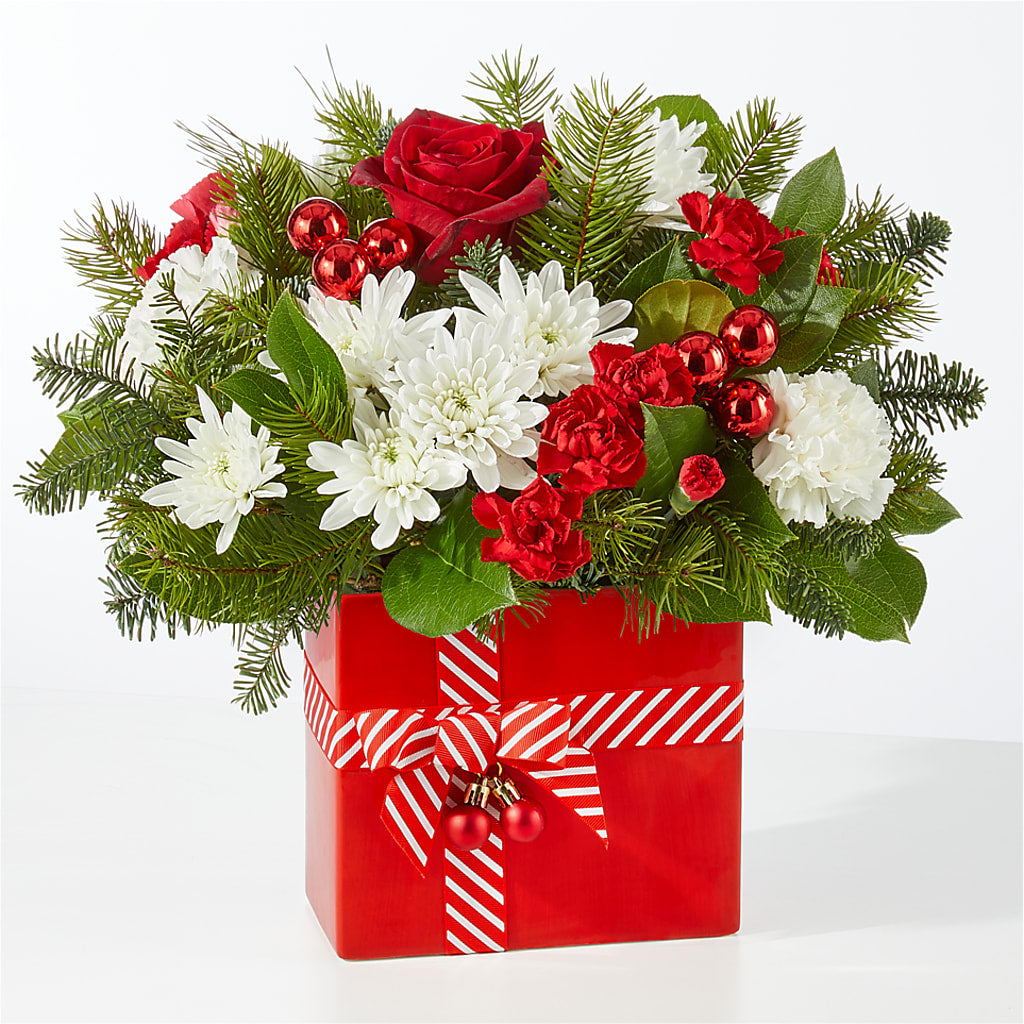 Presents Under the Tree Bouquet –  Mattoon Flower Shop Inc, Mattoon IL