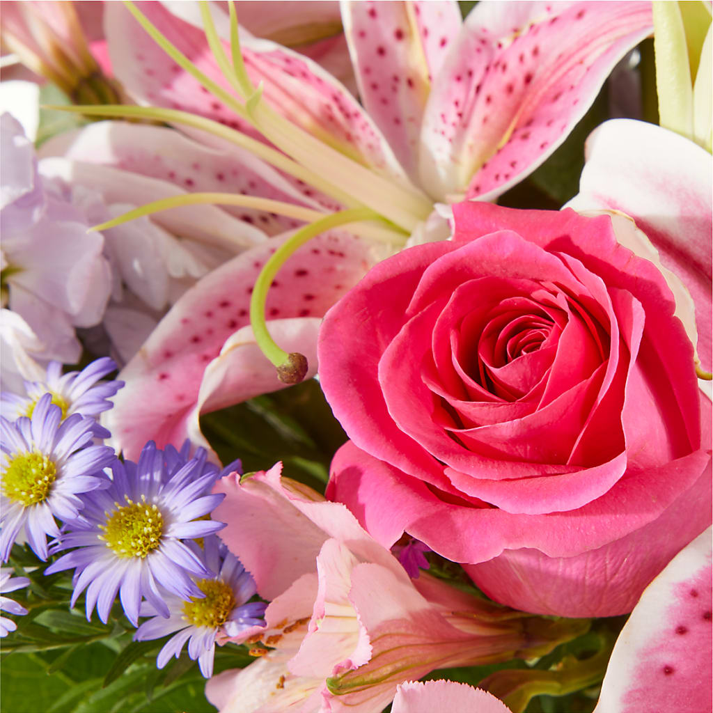 Pressing Petals Bouquet –  Mattoon Flower Shop Inc, Mattoon IL