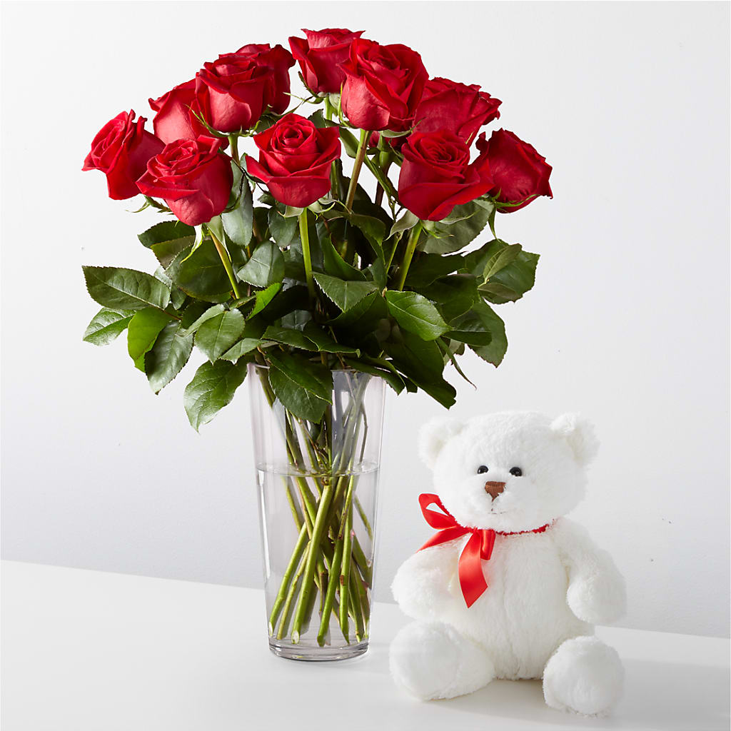 Romantic Long Stem Red Rose Bouquet Bundles –  Mattoon Flower Shop Inc, Mattoon IL