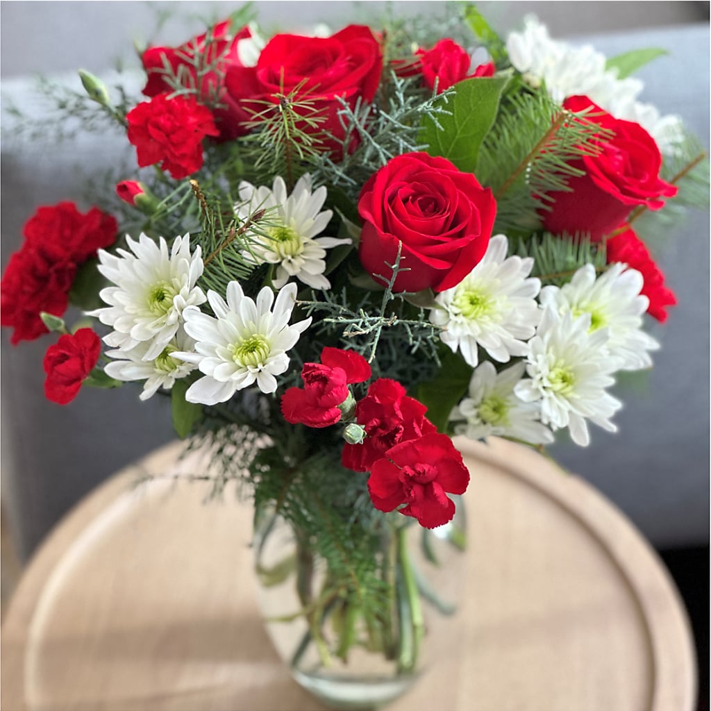 Seasonal Magic Bouquet –  Mattoon Flower Shop Inc, Mattoon IL