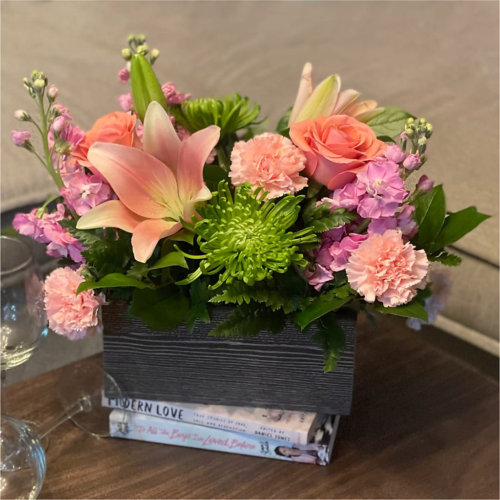 Beautiful Spirit Basket –  Mattoon Flower Shop Inc, Mattoon IL