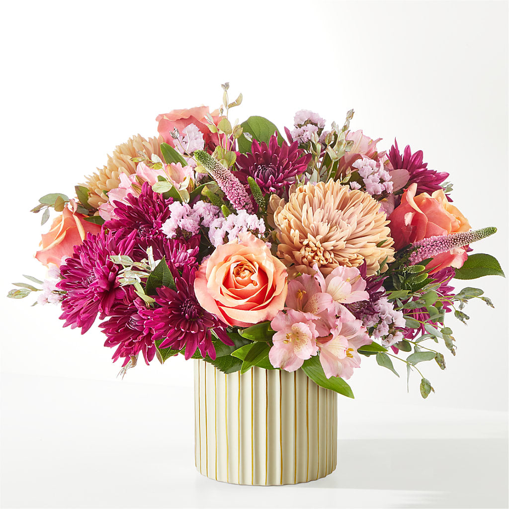 Berry Cobbler Bouquet with Ivory Vase –  Mattoon Flower Shop Inc, Mattoon IL