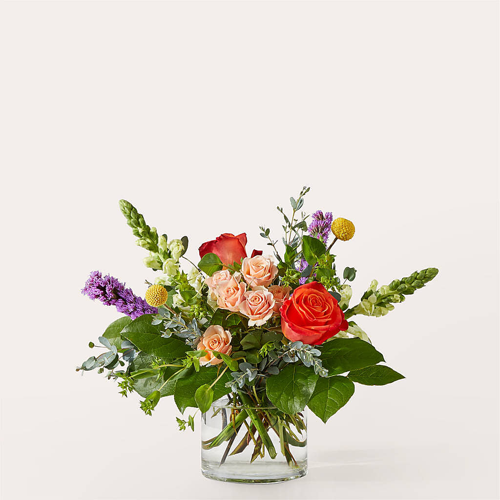 The Standout Bouquet –  Mattoon Flower Shop Inc, Mattoon IL