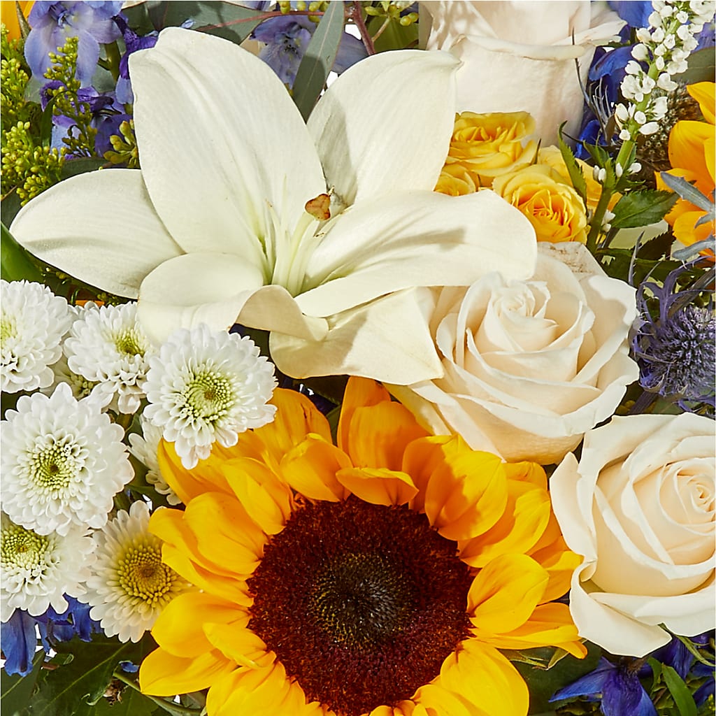 Wonderfully Sunny Bouquet –  Mattoon Flower Shop Inc, Mattoon IL