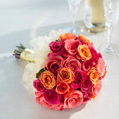 Sweet Roses Bouquet –  Mattoon Flower Shop Inc, Mattoon IL
